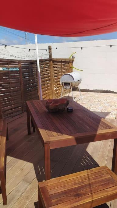 Beautiful Chalet With Wifi And Free Parking Arona  Exterior foto